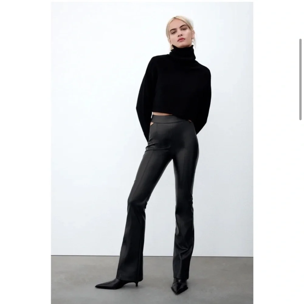 Zara Cut Out Faux Leather Flare Pants - Picture 5 of 10